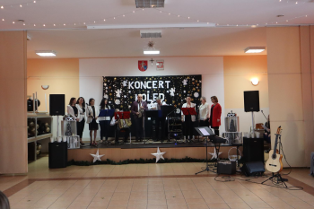 Występ Zespołu ,,Kulesianki Band" podczas Koncertu Kolęd 2023 r. Występ Zespołu ,,Kulesianki Band" podczas Koncertu Kolęd 2023 r.