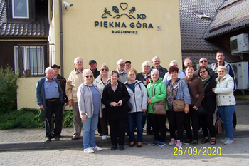 Seniorzy zwiedzają miasto uzdrowiskowe- Gołdap Seniorzy zwiedzają miasto uzdrowiskowe- Gołdap
