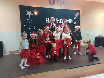 Świątecznie w grupach tanecznych!!! Świątecznie w grupach tanecznych!!!