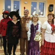 Biedronka, czarownica, indianin, dama- różnorodnie