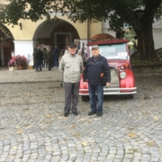 Seniorzy zwiedzają jedyne na świecie miejsce występowania krzemienia pasiastego - Sandomierz